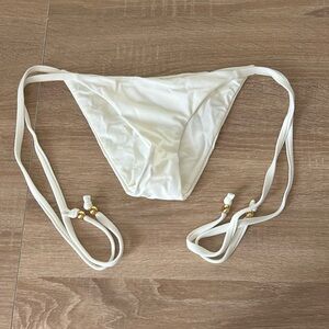 La maree cream bikini bottom